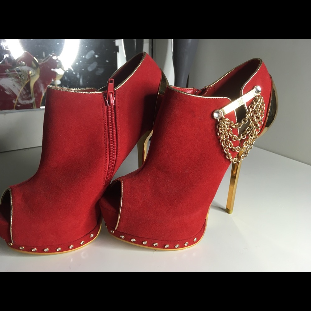 Bundle of heels !